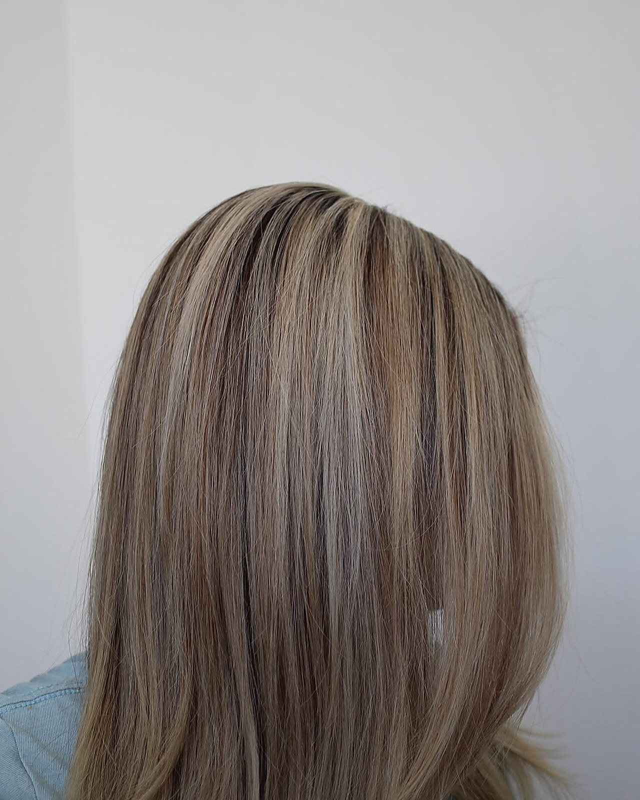 Dimensional blonde — Highlights woven from root to ends